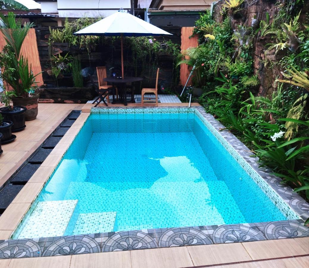 Villa Lim Tabanan  Exterior photo